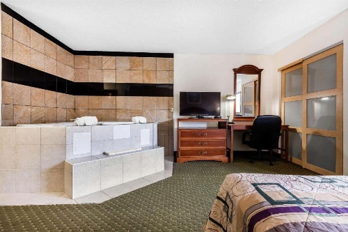 Quality Inn & Suites Binghamton Vestal image 23